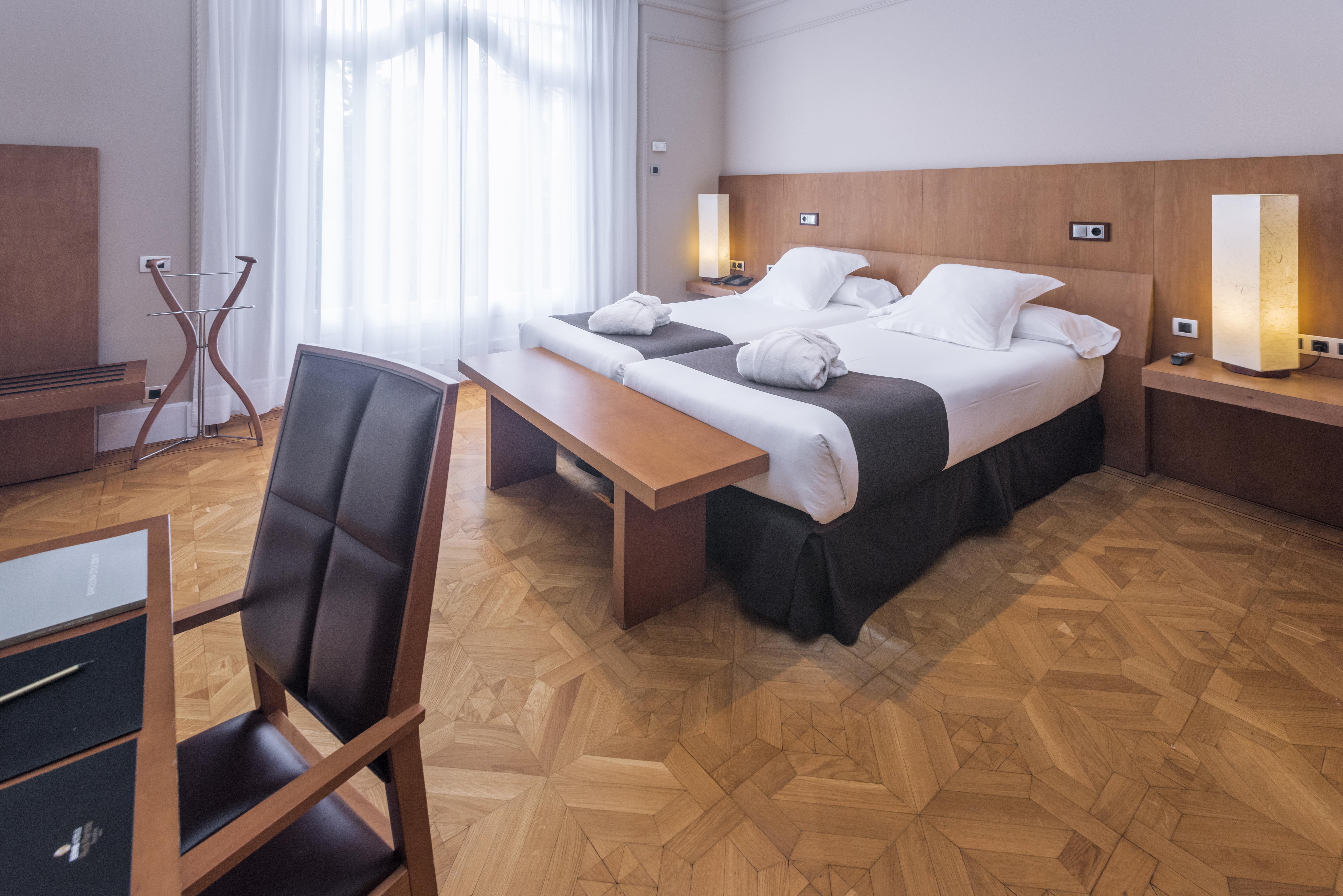 Hotel Serhs Rivoli Rambla — Photos 1